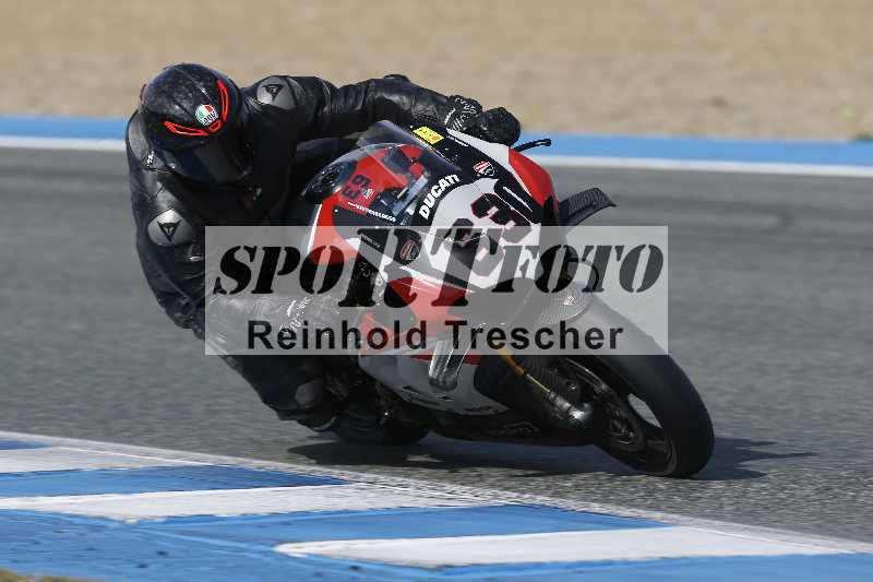 /Archiv-2024/02 29.01.-02.02.2024 Moto Center Thun Jerez/Gruppe schwarz-black/630